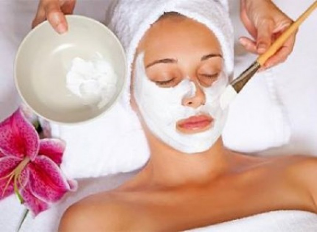 All Inclusive” Limpieza Facial Profunda + Hidratación + Exfoliación + Tonificación + Velo Colageno